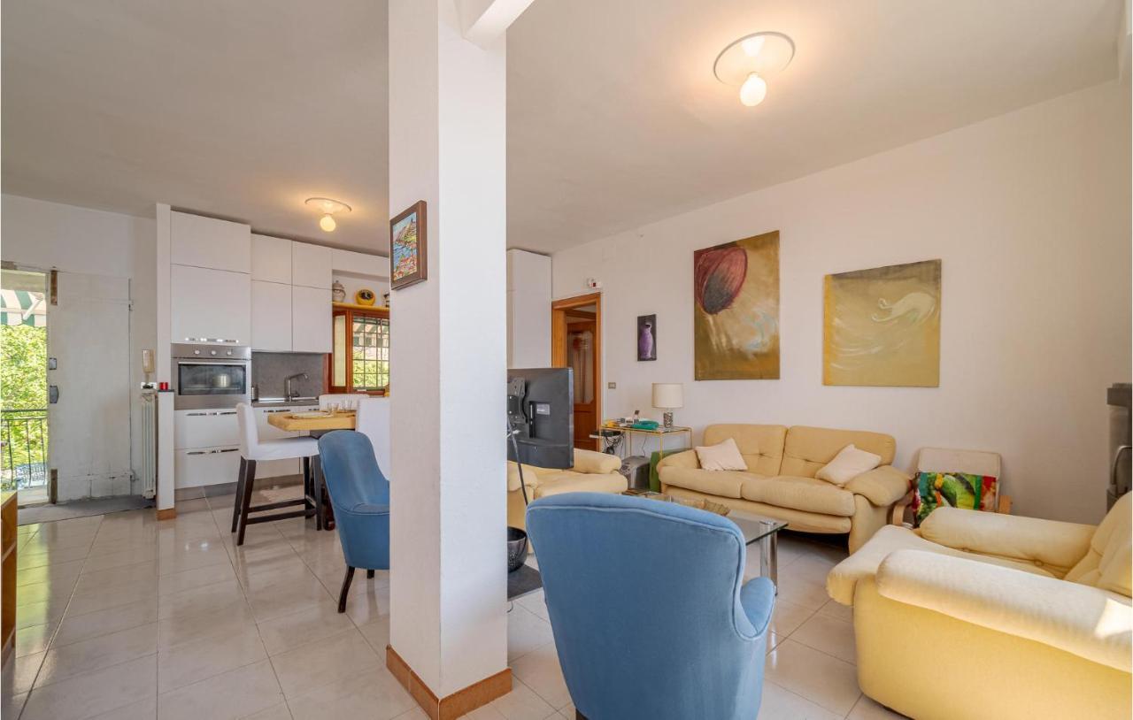 Casa Serena Sori Luaran gambar